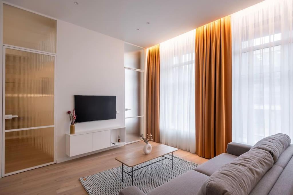 Downtown Getaway By Prime I Kaunas